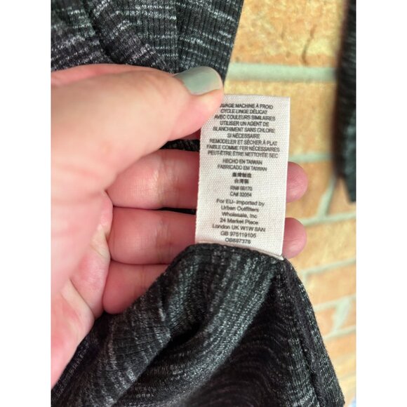 We The Free Stone Cold Split Back Turtleneck Tunic Top Gray Long Sleeve Lightwei - Picture 12 of 12